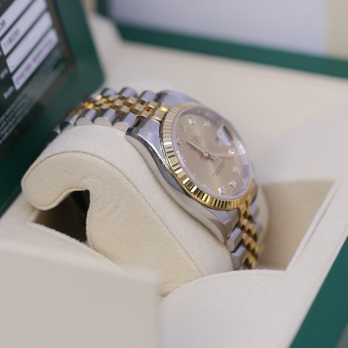 Rolex Datejust 116233 Steel and Yellow Gold Champagne Diamond Dial 36mm Jubilee - Image 5