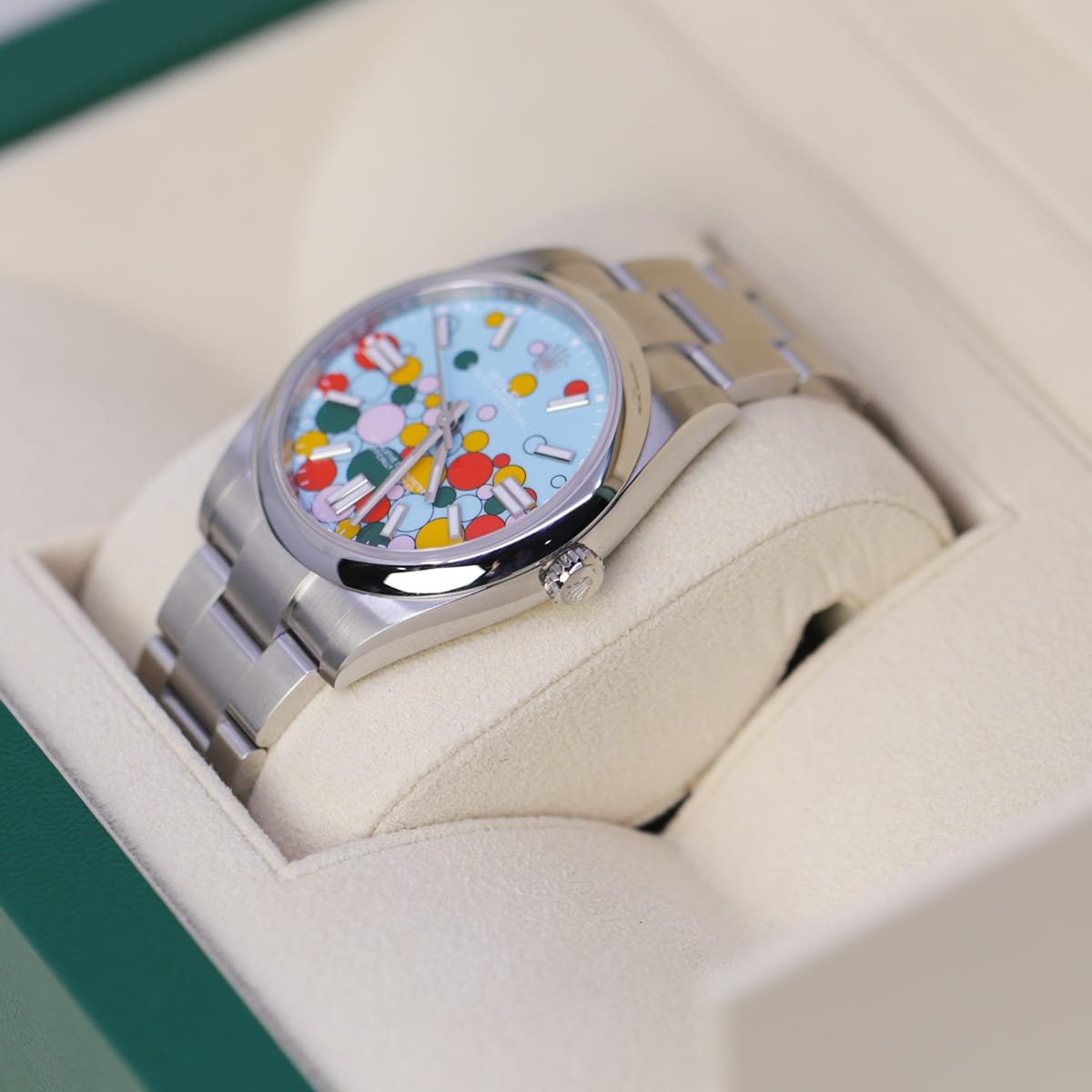 Rolex Oyster Perpetual 124300-0008 Turquoise blue Celebration Dial - Image 4