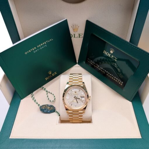 Rolex Day Date 228238-0054 Diamonds Paved Dial - Image 7