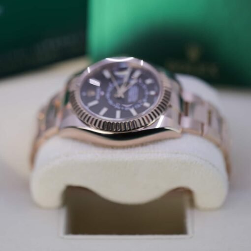 Rolex Sky-Dweller 326935 Everose Gold Chocolate Dial 42mm Watch - Image 5