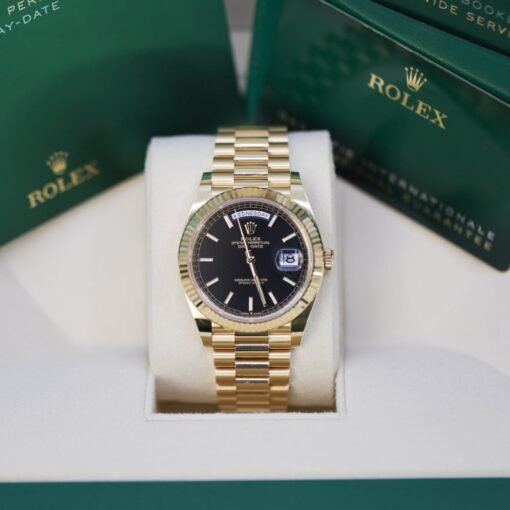 Rolex 228238-0007 Day-Date Black Diagonal Index 40mm Yellow Gold Mens Watch - Image 2